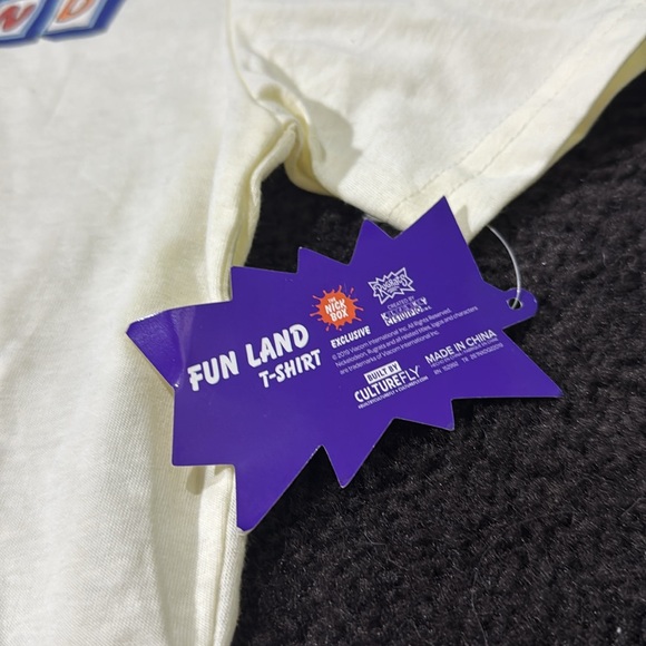 Rugrats Fun Land Tee - XS new with tags - Picture 3 of 6